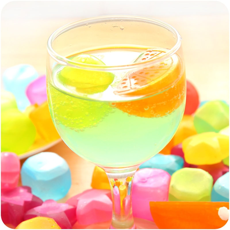 Plastic Ice Cubes 6PCS Reusable Ice