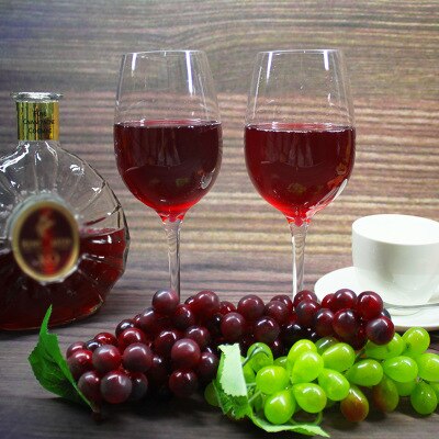 Transparent Plastic Wine Glass