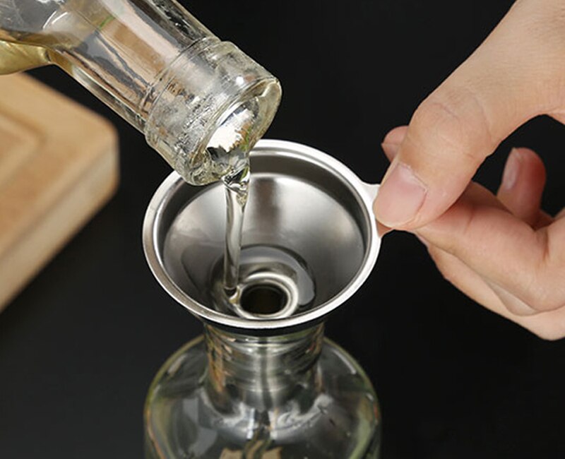 2Pcs Stainless Steel Mini Funnels Small Cooking Oil Funnel for Liquid Essential Oil Perfume Metal Flask Funnel Kitchen Gadgets