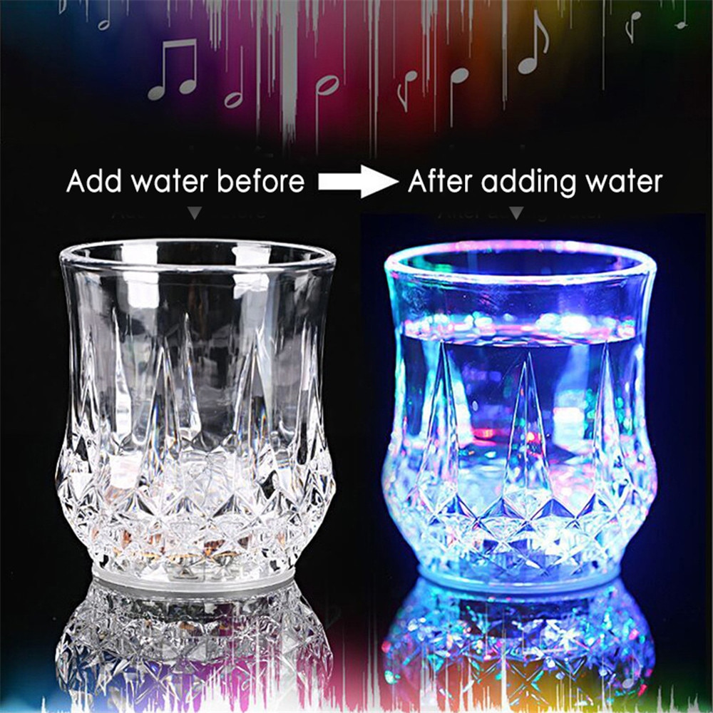 Creative Light Up LED Cups Automatic Flashing Drinking Cup Mugs Color Changing Beer Whisky Glass Cup For Bar Club Party Supplies