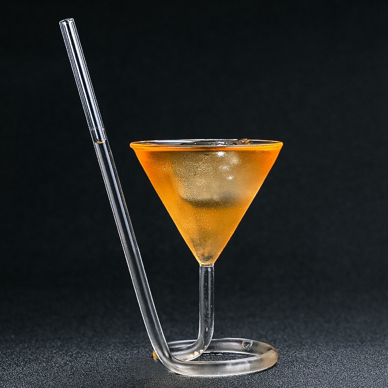 Cocktail Glass Elegant Spiral Straw