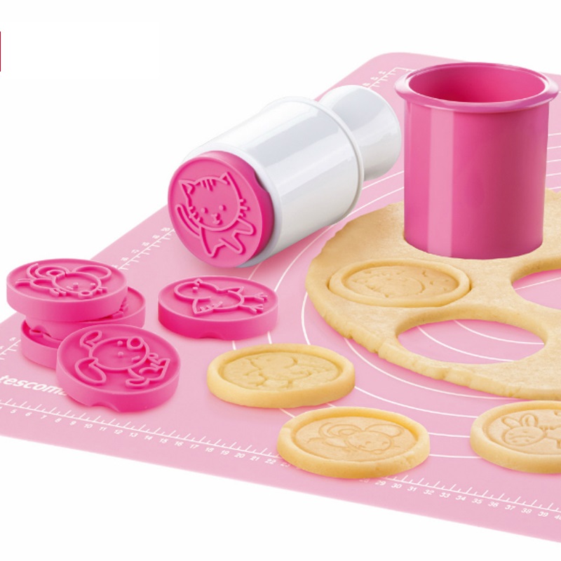 2-in-1 Animal Motif Silicone Cookie Stamp and Cutter (Set of 6)