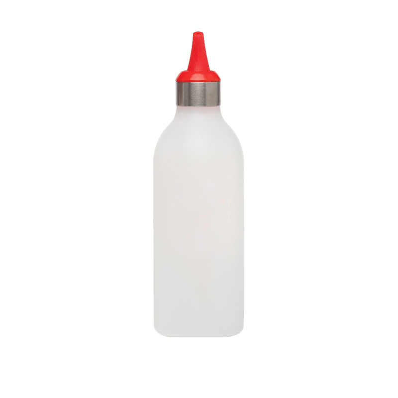 Universal Reusable Plastic Bottle With Nozzle Squeeze Bottle