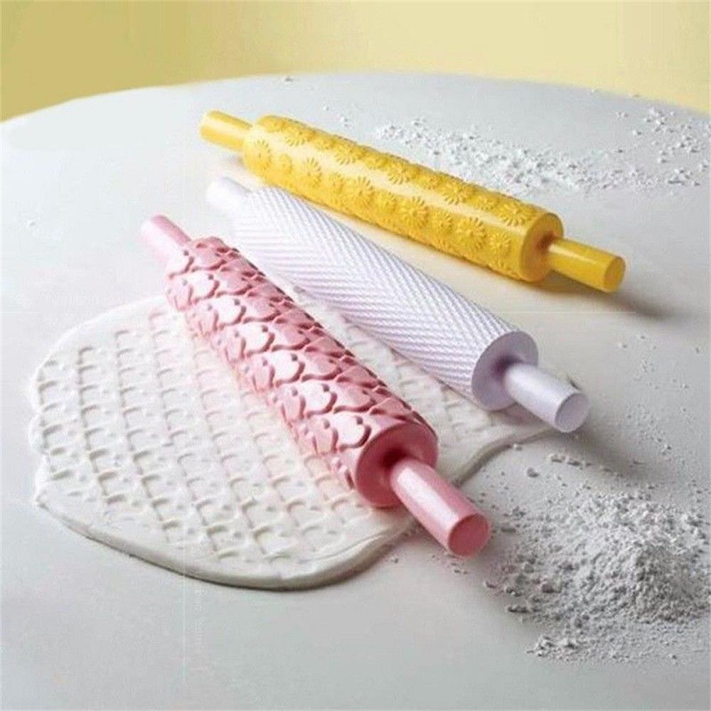 Patterned Rolling Pin Dough Decor