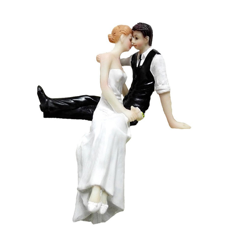 Wedding Cake Toppers-Bride & Groom Figurine