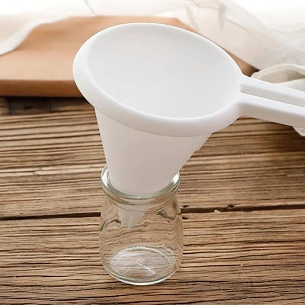 Universal Controlled Dispensing Plastic Funnel