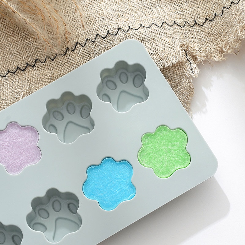 Cute 10 Slot Paw Silicone Mold