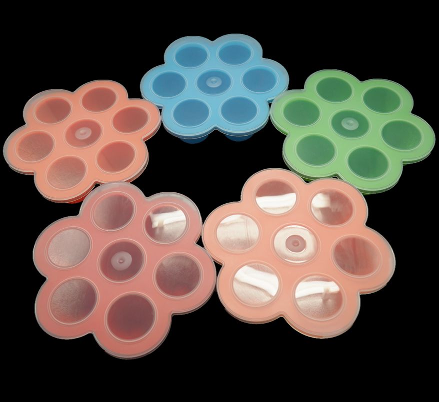 7 Hole Silicone Food Storage Container