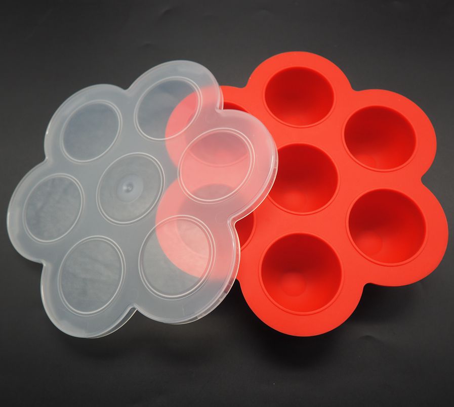 7 Hole Silicone Food Storage Container